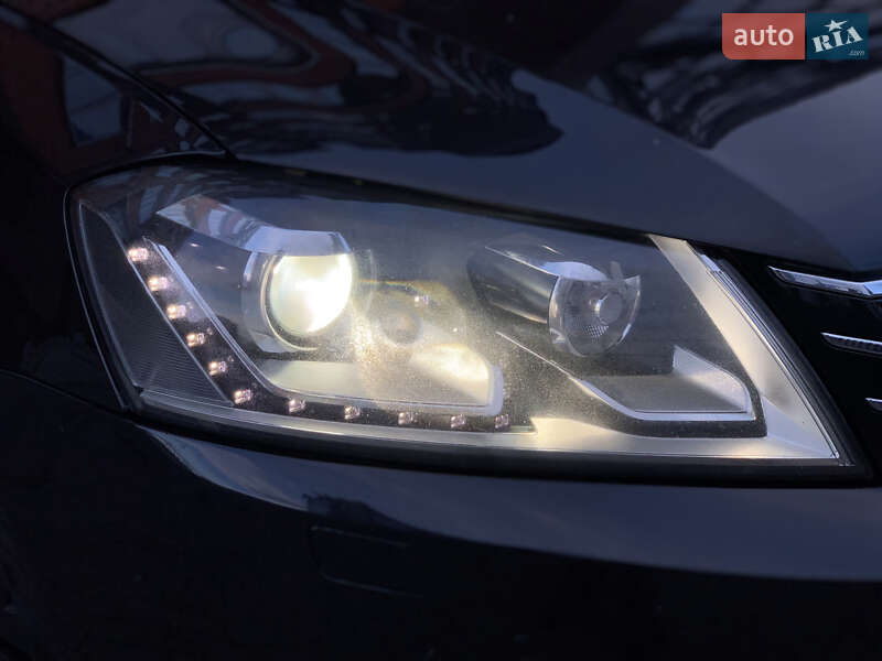 Універсал Volkswagen Passat 2013 в Стрию