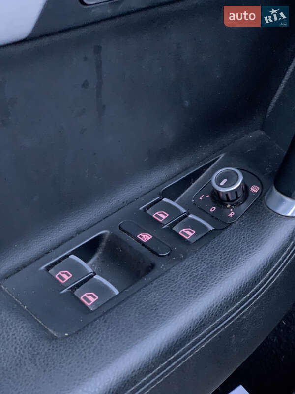 Універсал Volkswagen Passat 2013 в Стрию