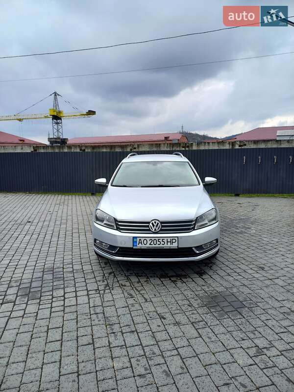 Универсал Volkswagen Passat 2011 в Мукачево фото 7 Универсал Volkswagen Passat 2011 в Мукачево