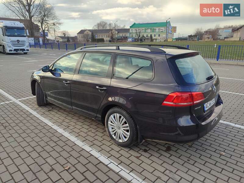 Універсал Volkswagen Passat 2011 в Луцьку