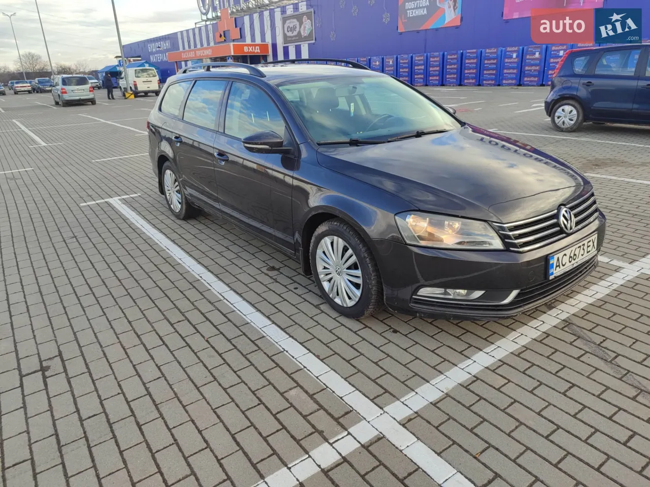 2010 Volkswagen Passat - мініатюра 23