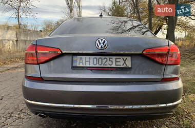 Седан Volkswagen Passat 2015 в 