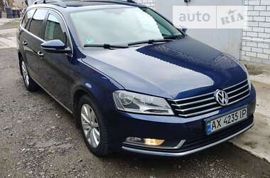 Универсал Volkswagen Passat 2011 в Харькове