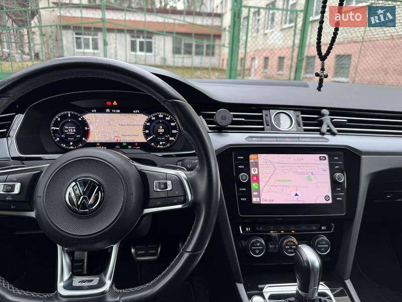 Универсал Volkswagen Passat 2017 в Львове