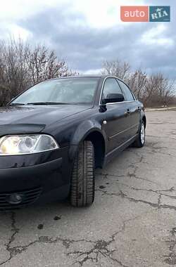 Седан Volkswagen Passat 2003 в Благовещенском