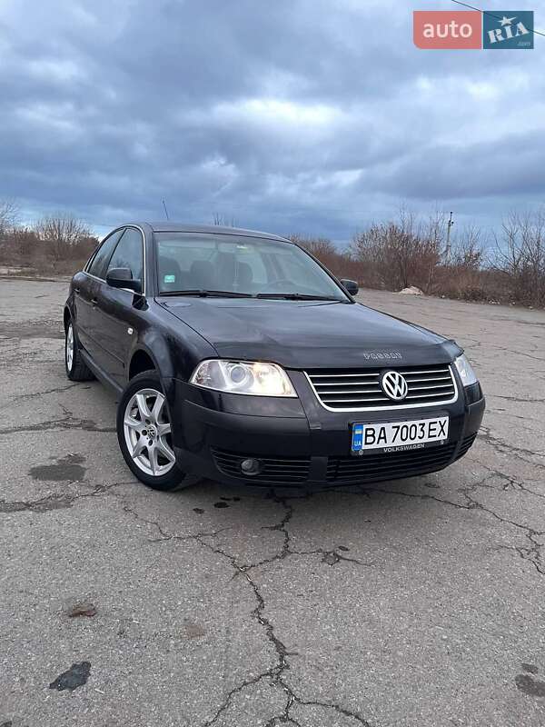 Седан Volkswagen Passat 2003 в Благовещенском