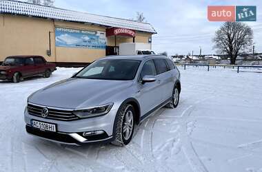 Универсал Volkswagen Passat 2016 в Ахтырке