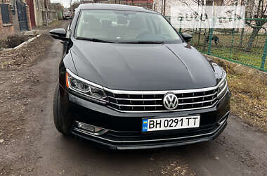 Седан Volkswagen Passat 2016 в Одесі