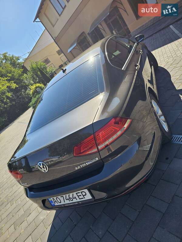 Седан Volkswagen Passat 2015 в Берегово