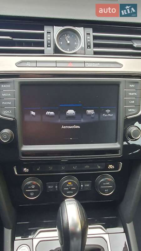 Универсал Volkswagen Passat 2017 в Самборе фото 26 Универсал Volkswagen Passat 2017 в Самборе