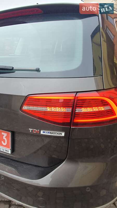 Универсал Volkswagen Passat 2017 в Самборе фото 39 Универсал Volkswagen Passat 2017 в Самборе