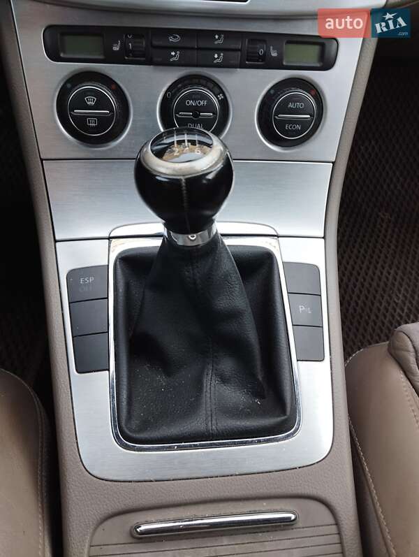 Универсал Volkswagen Passat 2006 в Коломые фото 14 Универсал Volkswagen Passat 2006 в Коломые
