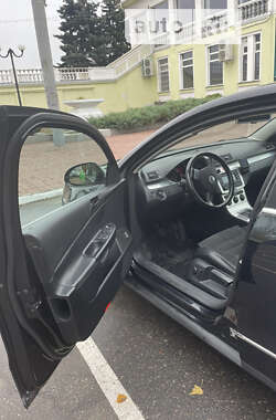 Седан Volkswagen Passat 2006 в 