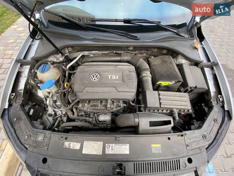 Седан Volkswagen Passat 2014 в Києві