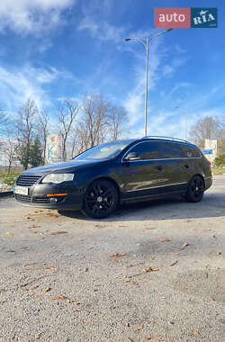 Универсал Volkswagen Passat 2010 в Калиновке