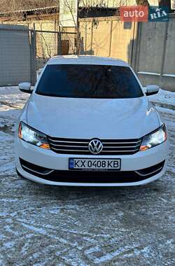 Седан Volkswagen Passat 2015 в Харькове