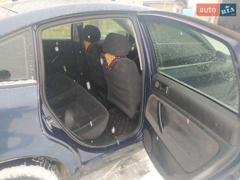 Седан Volkswagen Passat 1999 в Жмеринке