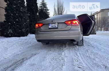 Седан Volkswagen Passat 2014 в Краматорську