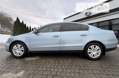 Седан Volkswagen Passat 2008 в Львове