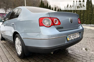 Седан Volkswagen Passat 2008 в Львове