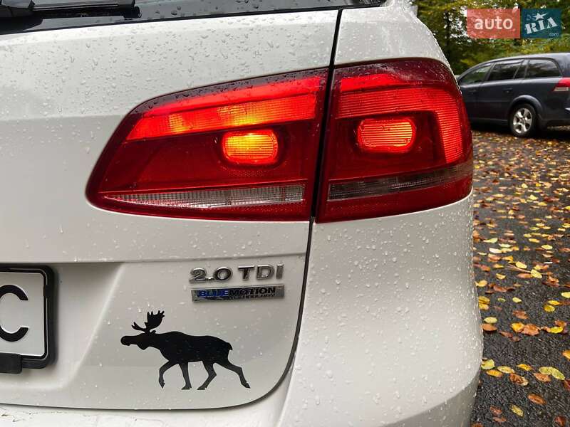 Универсал Volkswagen Passat 2011 в Львове