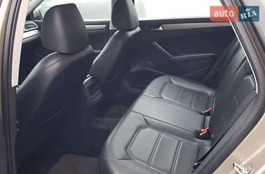 Седан Volkswagen Passat 2014 в 