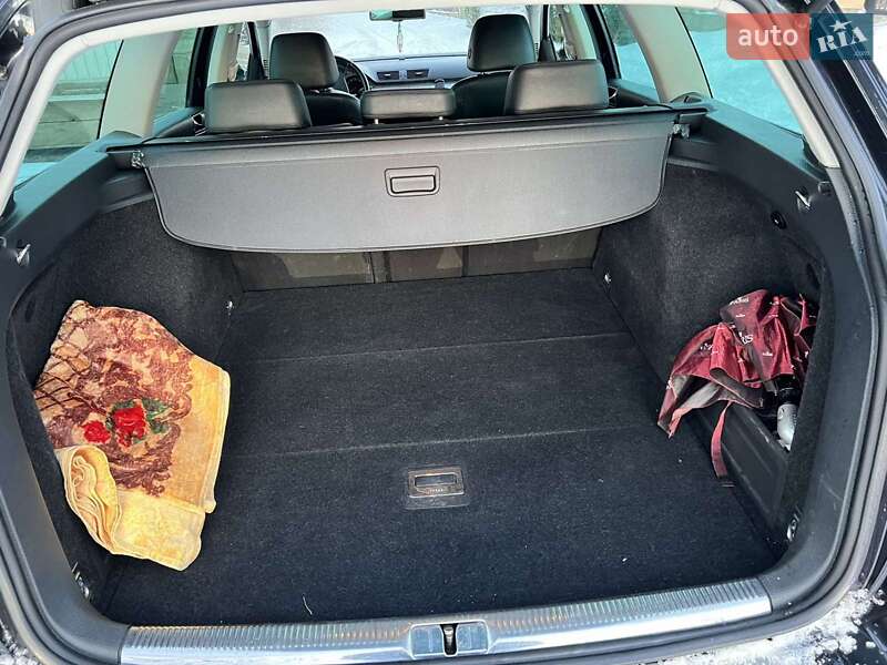 Универсал Volkswagen Passat 2006 в Городенке