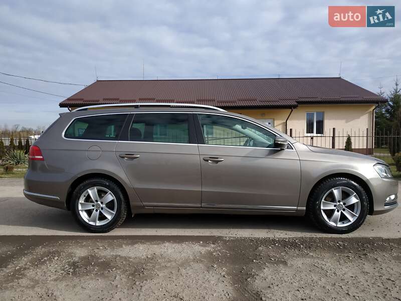 Універсал Volkswagen Passat 2011 в Шептицькому