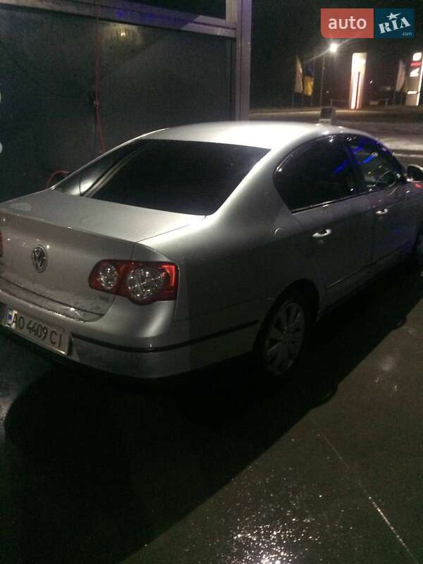 Седан Volkswagen Passat 2010 в Мукачево