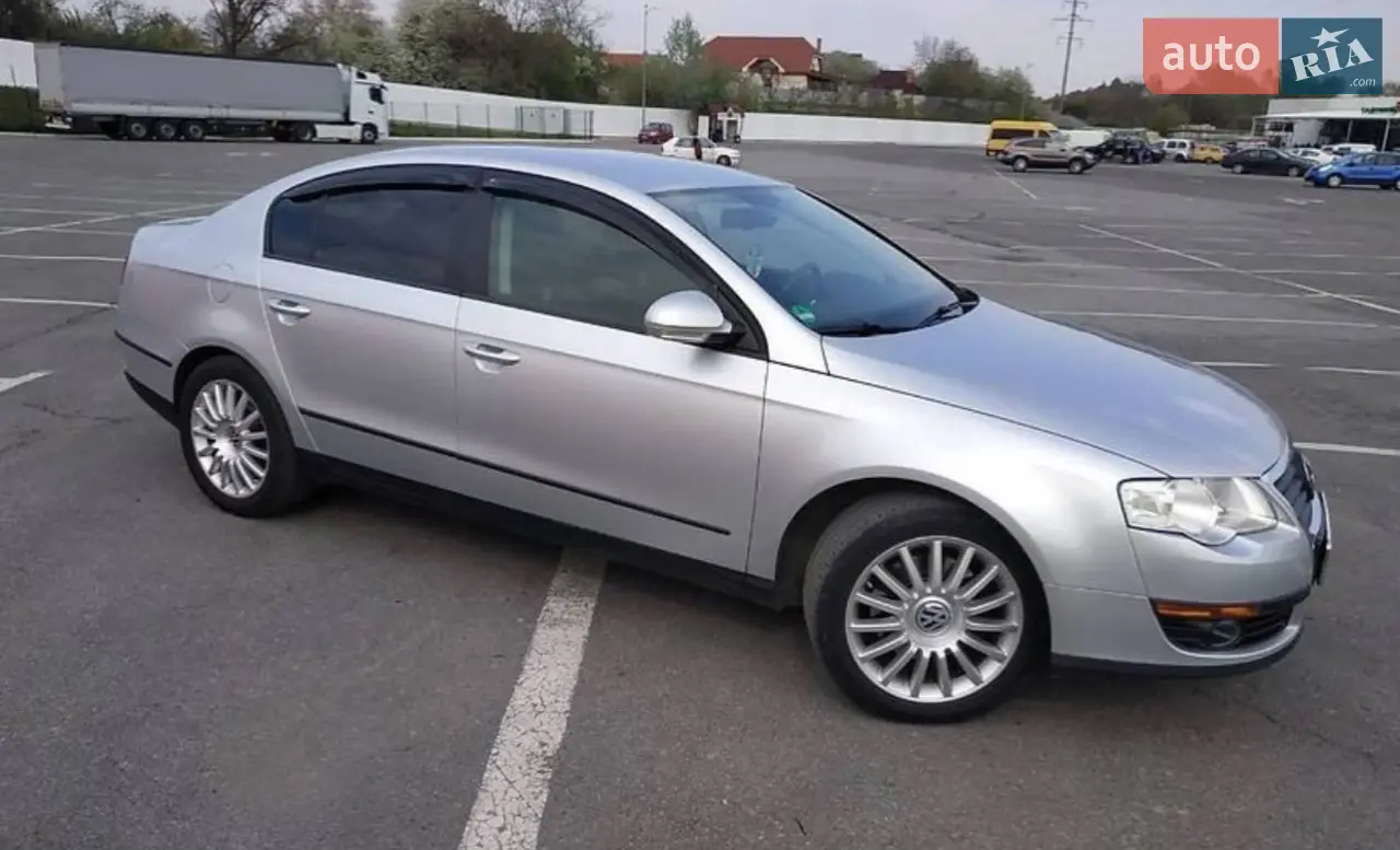 2011 Volkswagen Passat - мініатюра 23