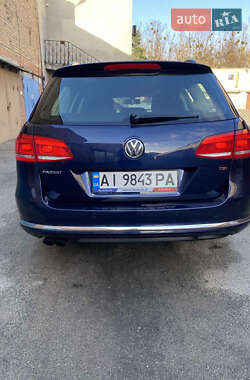 Универсал Volkswagen Passat 2012 в 