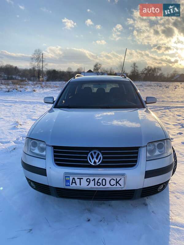 Універсал Volkswagen Passat 2004 в Надвірній