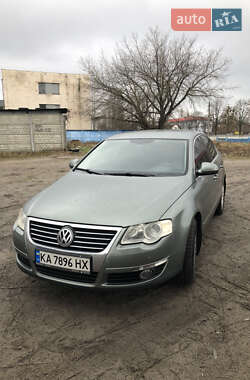 Седан Volkswagen Passat 2008 в Киеве