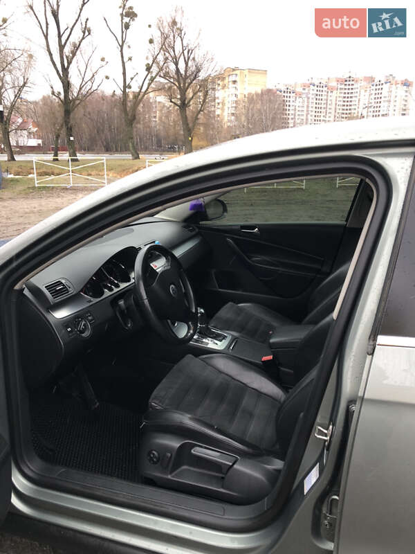 Седан Volkswagen Passat 2008 в Києві