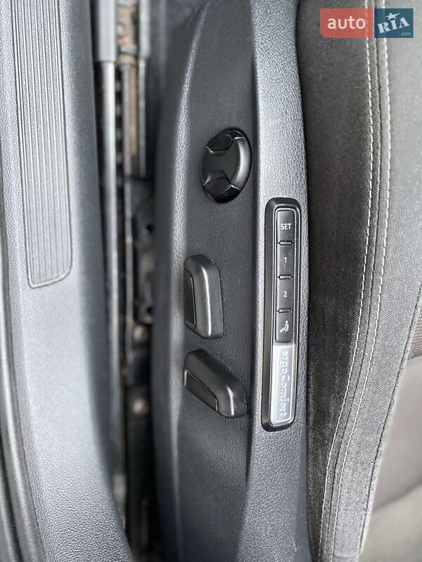 Универсал Volkswagen Passat 2015 в Полтаве