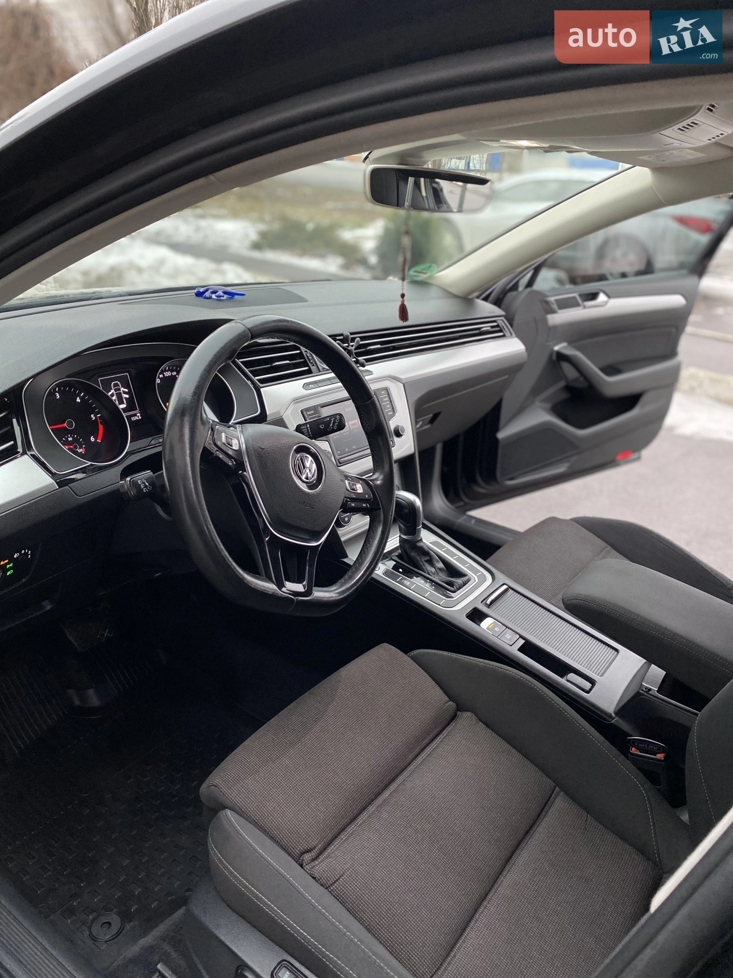2015 Volkswagen Passat - мініатюра 18