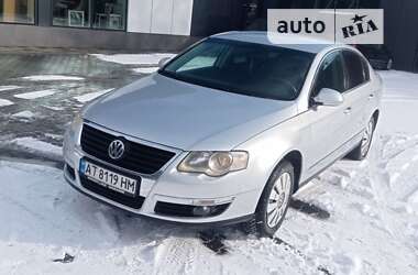 Седан Volkswagen Passat 2005 в Тячеве