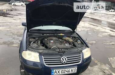 Універсал Volkswagen Passat 2002 в Києві