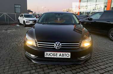 Седан Volkswagen Passat 2013 в Львове