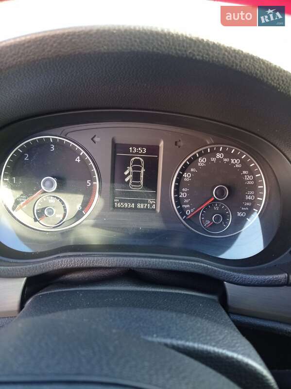 Седан Volkswagen Passat 2014 в Дніпрі