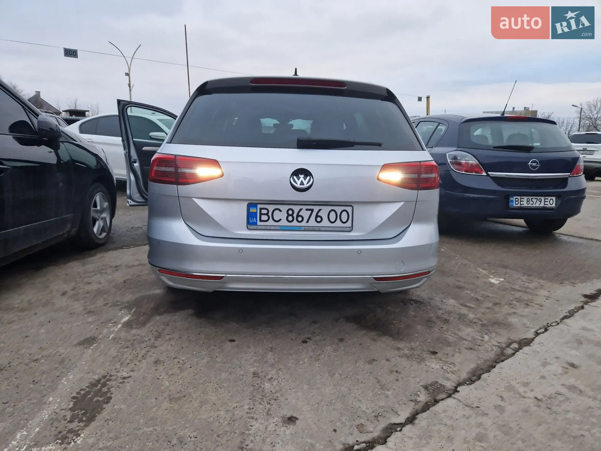 Volkswagen Passat 2018 VIN WVWZZZ3CZJE234570 фото оголошення 20 з 61