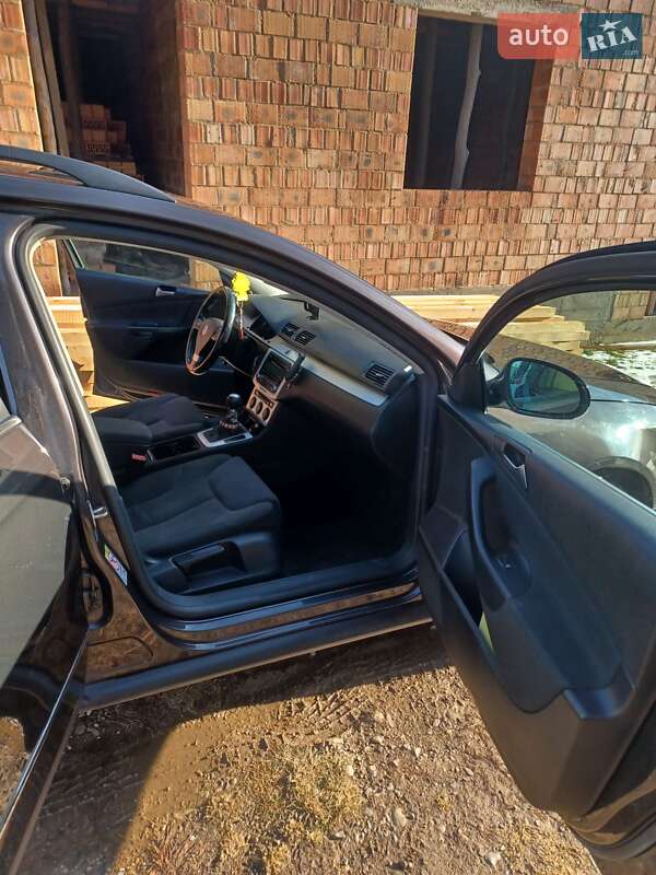 Универсал Volkswagen Passat 2009 в Черновцах фото 11 Универсал Volkswagen Passat 2009 в Черновцах