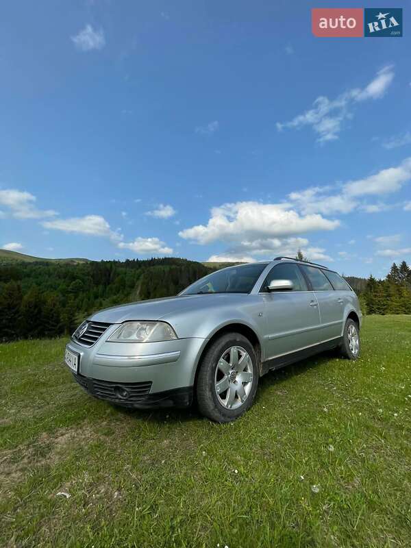 Універсал Volkswagen Passat 2002 в Славському