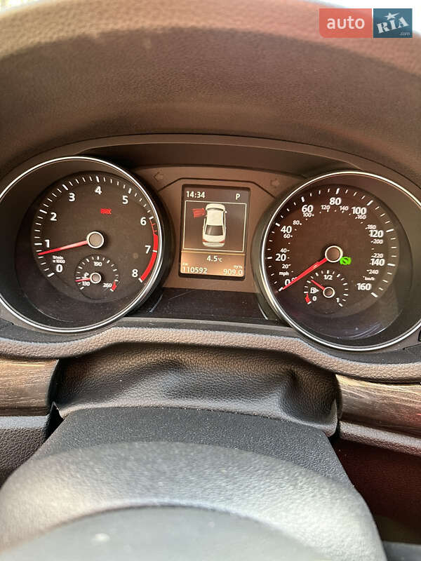 Седан Volkswagen Passat 2017 в Запорожье