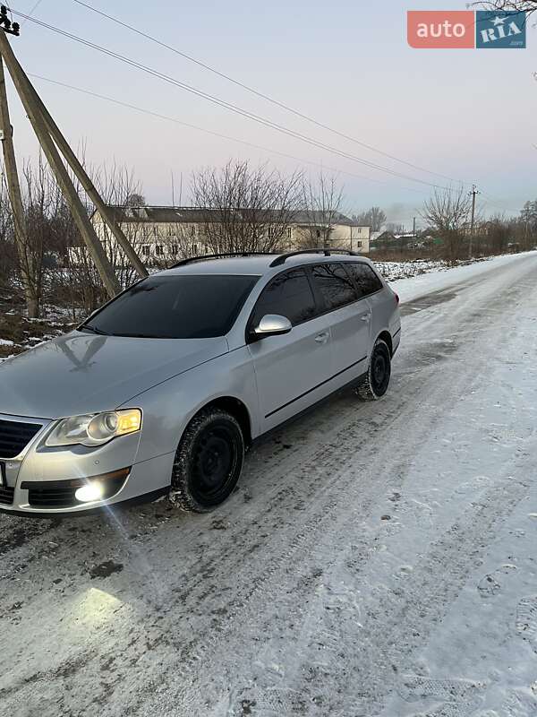 Универсал Volkswagen Passat 2009 в Львове
