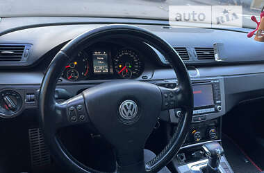 Седан Volkswagen Passat 2006 в Киеве