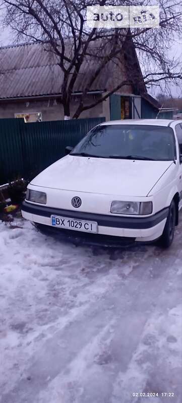 Седан Volkswagen Passat 1992 в Хмельницком