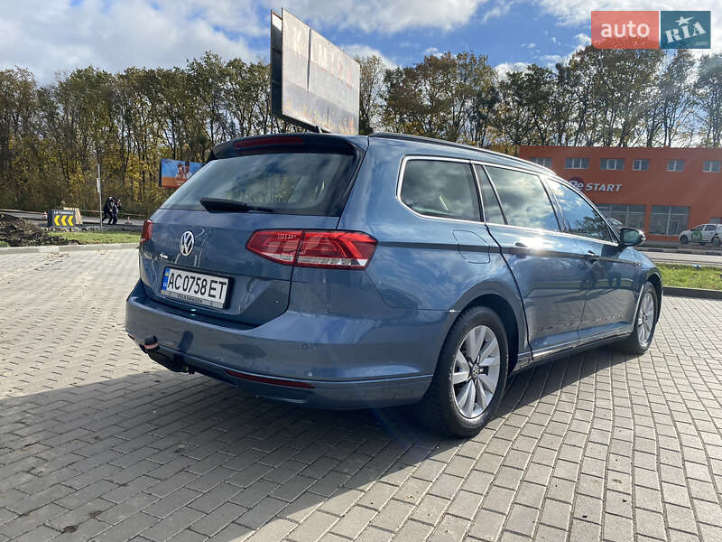 Універсал Volkswagen Passat 2016 в Луцьку