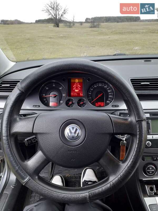 Универсал Volkswagen Passat 2008 в Сарнах