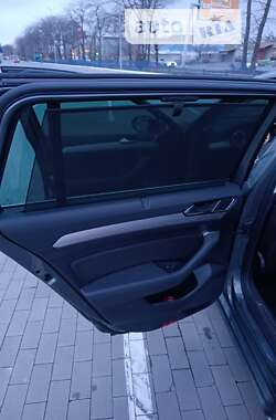 Универсал Volkswagen Passat 2015 в Запорожье